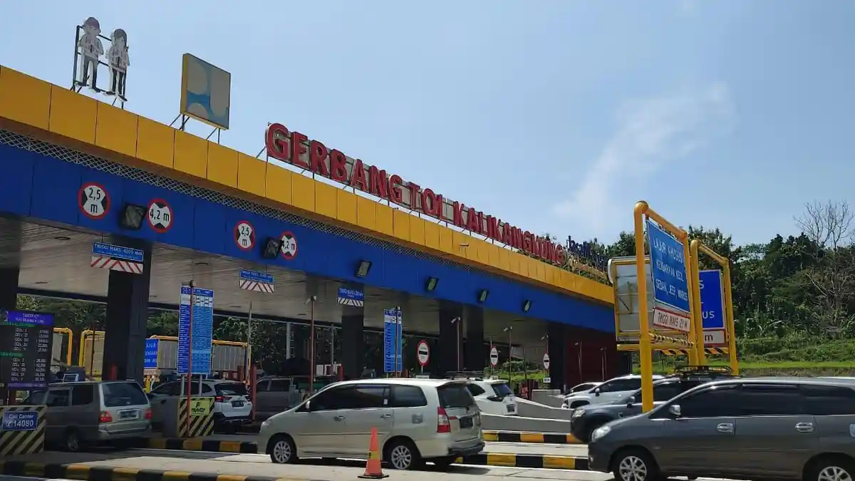 Polisi Terapkan One Way Lokal dari Ruas Tol Jatingaleh Hingga GT Kalikangkung