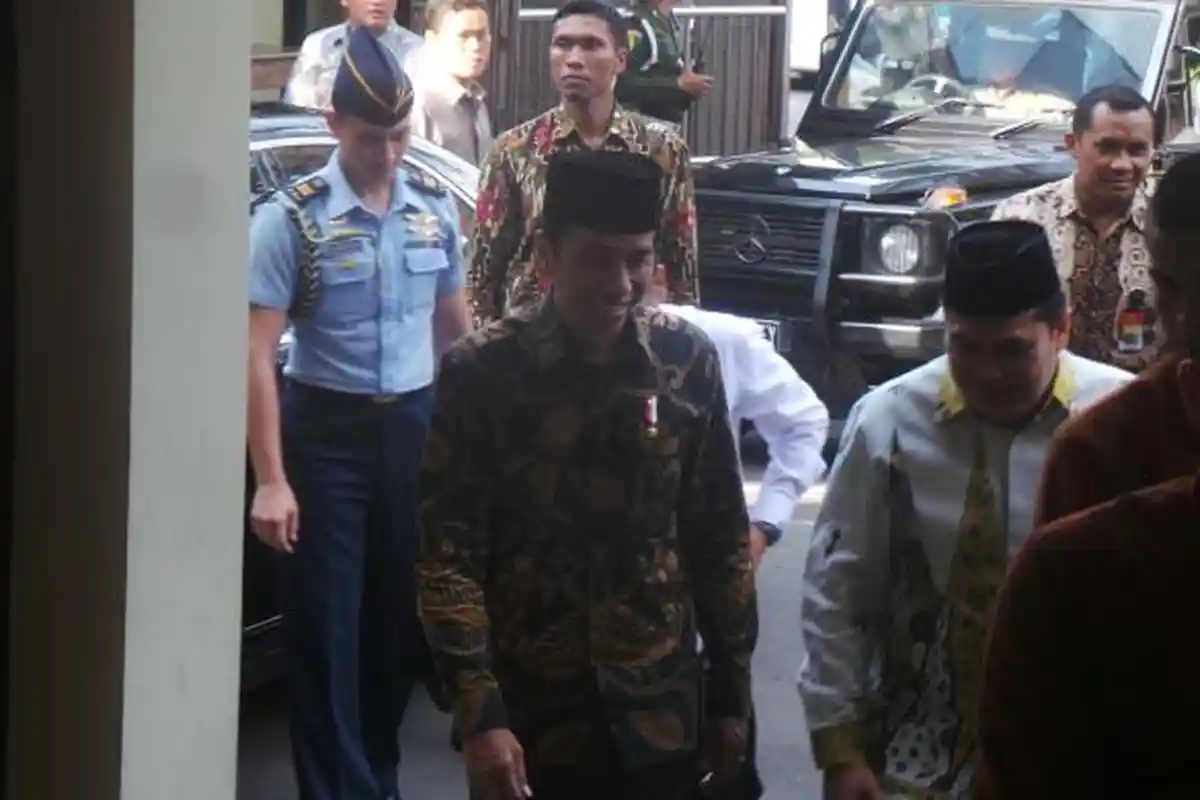 Jokowi Kunjungi Kantor PBNU, Pertemuan Digelar Tertutup
