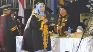 20260425-Wisuda.jpg