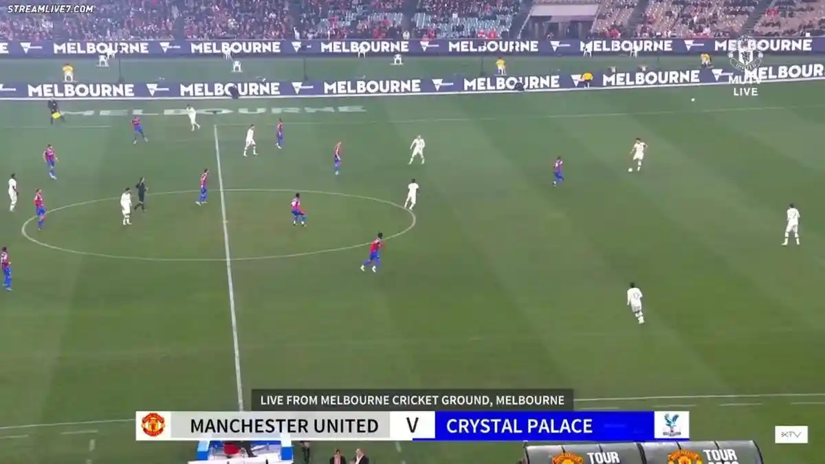 HASIL Man United Vs Crystal Palace Babak 1 - Martial Bawa Unggul Setan Merah 1-0