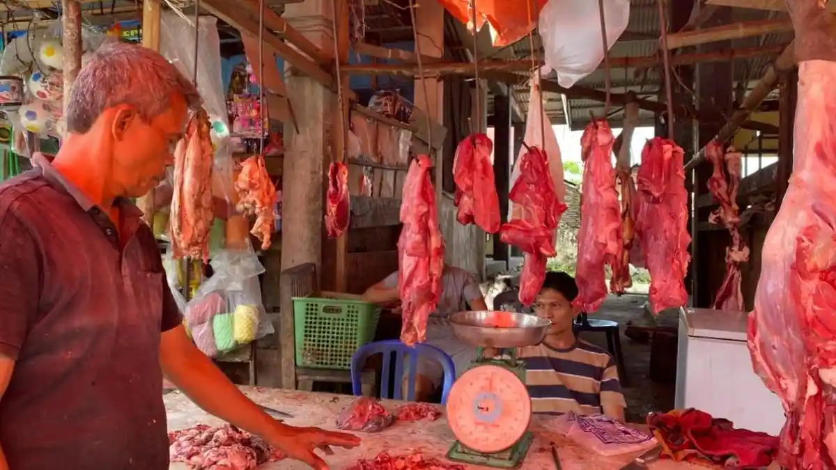 Jelang H-2 Lebaran, Harga Daging Sapi di Pasar Tradisional Bengkulu Selatan Naik