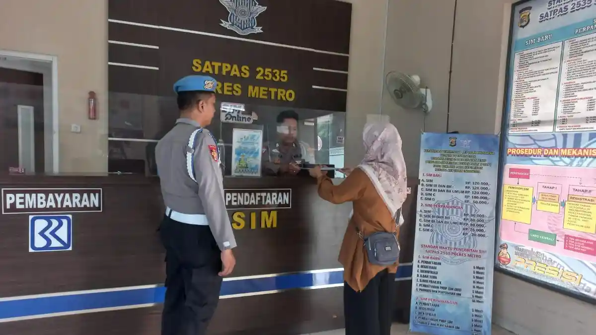 Antisipasi Pungli, Provost Polres Metro Lampung Cek Pelayanan Publik