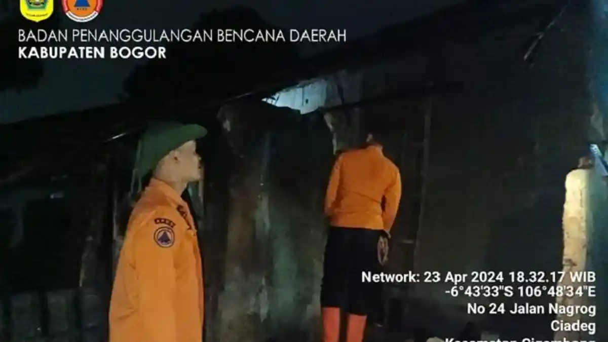 Diterpa Hujan dan Angin Kencang, Dapur Rumah Warga Cigombong Bogor Ambruk