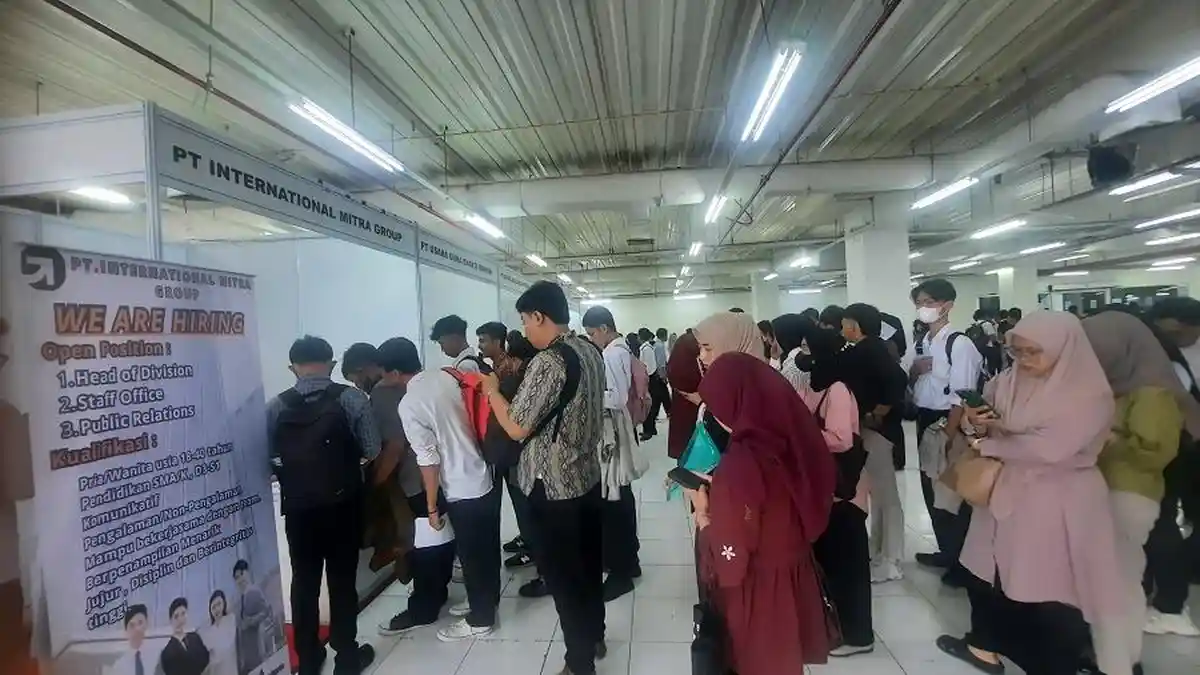 Job Fair di Mall BTM Bogor Diserbu Ribuan Pencari Kerja, Tersedia 2.000 Lowongan Kerja