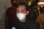 jateng/wali-kota-solo-gibran-rakabuming-raka-saat-memberikan-keterangan-kepada-awak-media.jpg