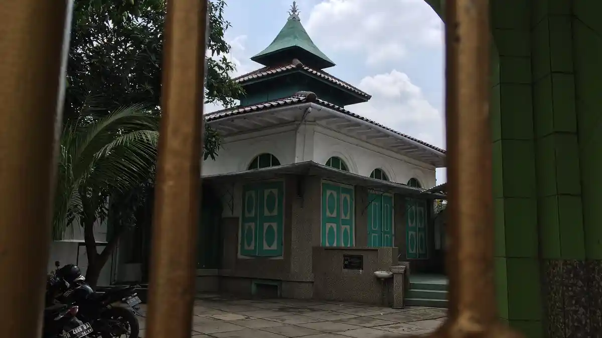 Masjid Menara Kampung Melayu, Usianya 221 Tahun, Perpaduan Arsitektur Arab, Melayu dan Jawa