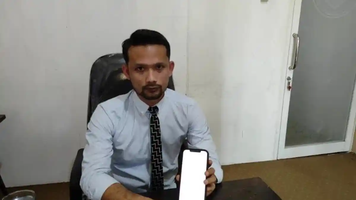 5 Hari Lagi Pensiun, Karyawan Perusahaan Ban Ini Malah Dipecat karena Dituduh Nyolong 6 Batang Pohon