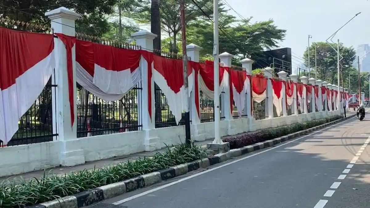 Kompleks Parlemen 'Bersolek' Jelang Pidato Kenegaraan Presiden Jokowi