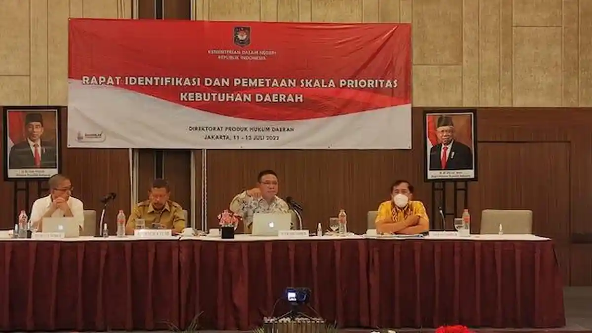 DPR Minta Pemda Libatkan Masyarakat dalam Menyusun Peraturan Daerah