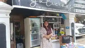 Asryani-Rasyid-sukses-buka-usaha-berkat-KUR.jpg