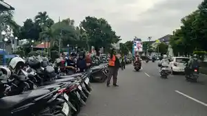 Parkir-juru-tegal.jpg