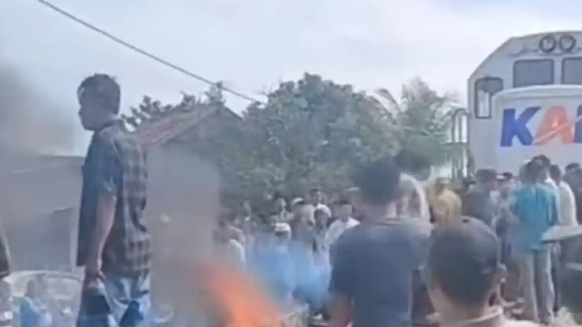 Viral Warga Blokir Rel Kereta Api di Batubara Sumut Gara-gara Ada yang Tertabrak, PT KAI Buka Suara