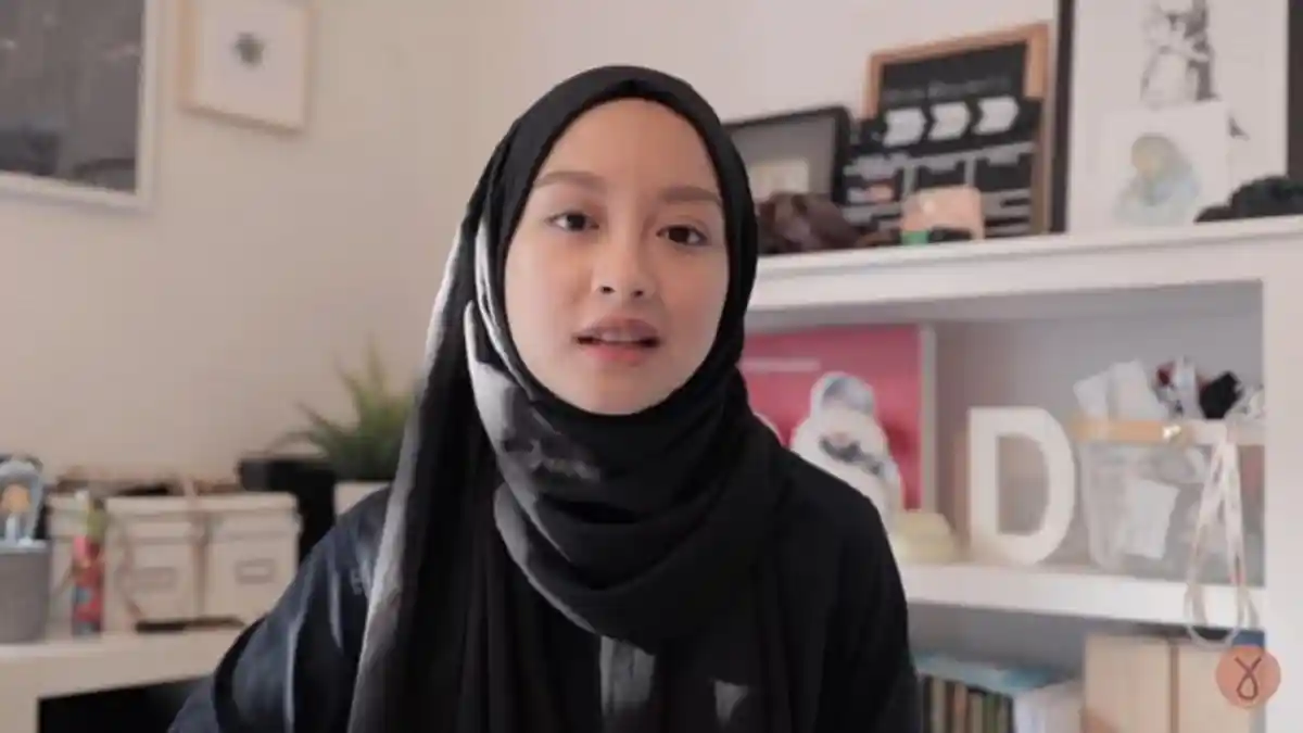 Profil Gita Savitri Devi, YouTuber yang Tuai Pro Kontra karena Enggan Punya Anak, Buku Rentang Kisah