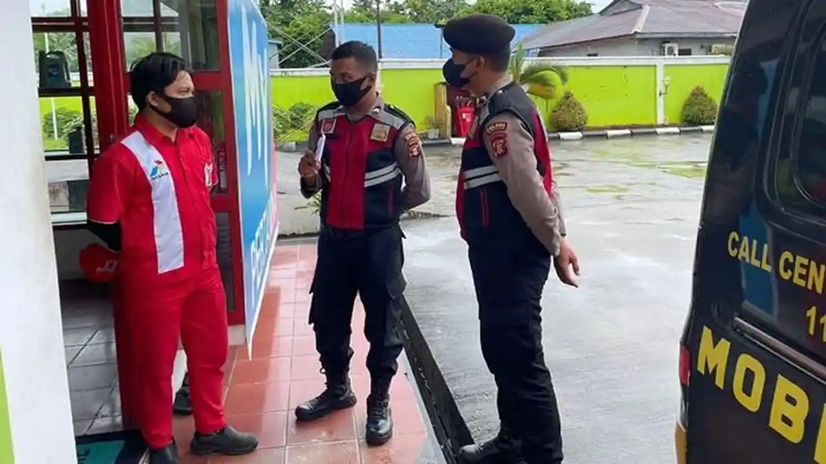 Polres Bontang Awasi Distribusi BBM Subsidi di Setiap SPBU Saat Natal dan Tahun Baru