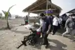 Menteri BUMN Tinjau Tanam Jagung Dalam Program Makmur