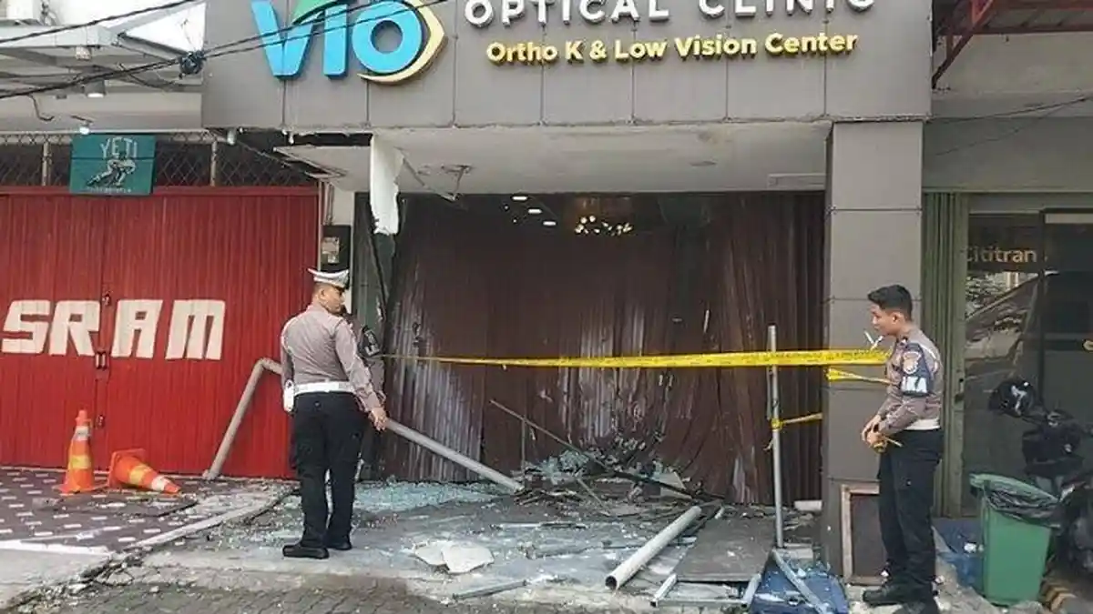Tabrak Ruko dan Perjalan Kali Hingga Tewas, Sopir Angkot di Margonda Depok Jadi Tersangka