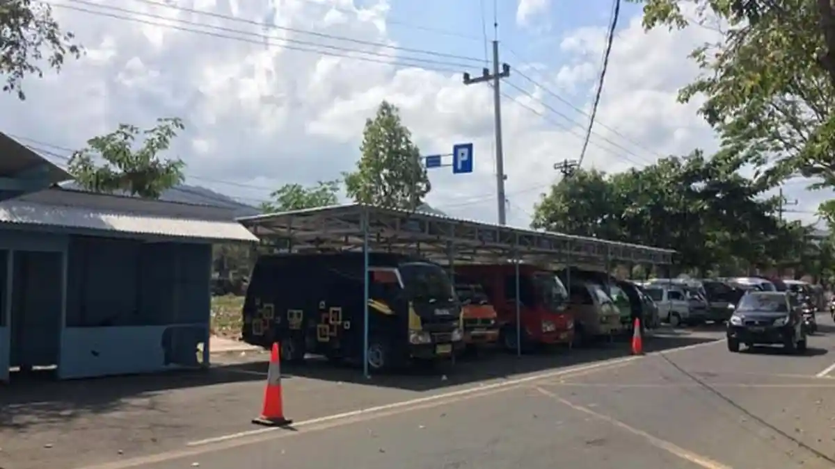 Pemkab Trenggalek Bangun Tiga Halte MPU Baru