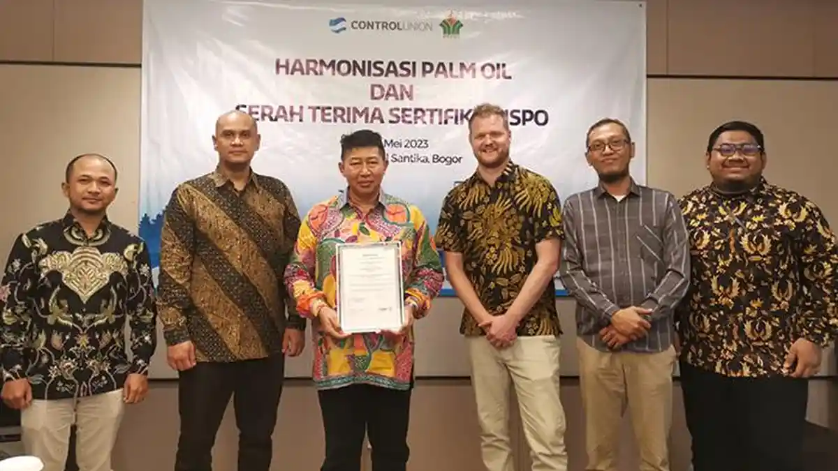 Penuhi Standar Berkelanjutan, Kebun dan Pabrik Kelapa Sawit Sosa PTPN IV Raih Sertifikat ISPO