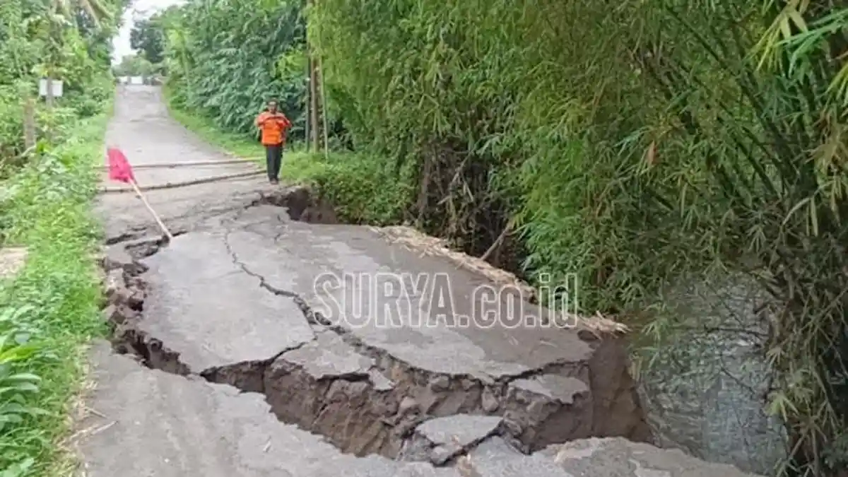 UPDATE Jembatan Putus di Ponggok Blitar, Warga Harus Memutar Sejauh 7 Kilometer