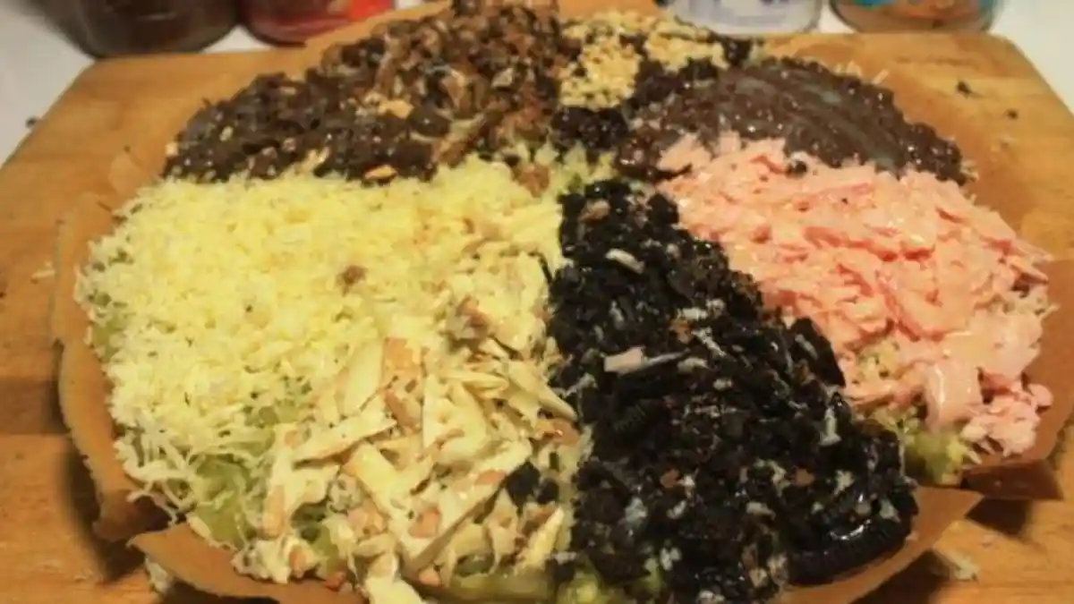 Netizen Heboh Debatkan Martabak Manis Vs Terang Bulan, Ini Nama yang Benar Menurut KBBI