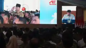Mochamad-Nur-Arifin-hadiri-acara-peresmian-operasional-1061-KDKMP.jpg