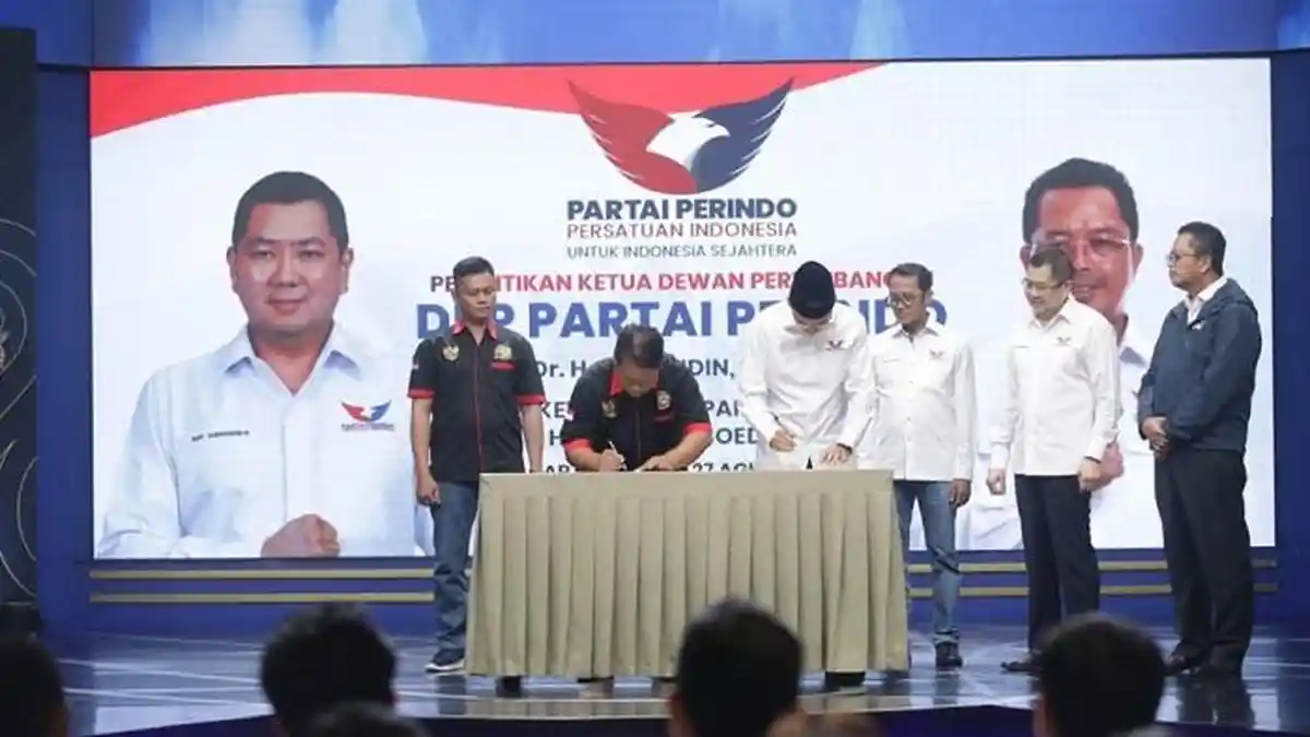 Gandeng Pedagang Mi dan Bakso, Gerobak Partai Perindo Kini Pakai Transaksi Digital QRIS
