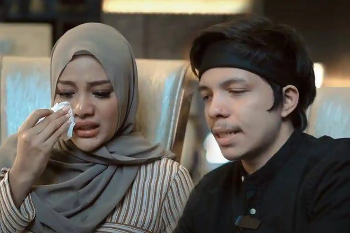 Terlalu Manjakan Aurel Hermansyah, Atta Halilintar Kena Semprot Lenggogeni Faruk: Enggak Boleh Malas