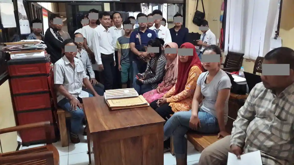 Polisi Amankan Belasan Remaja yang Merusak Mobil Anak Wakil Bupati Jepara