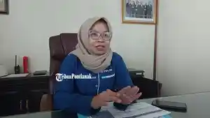 Fitriyaningsih2354w.jpg