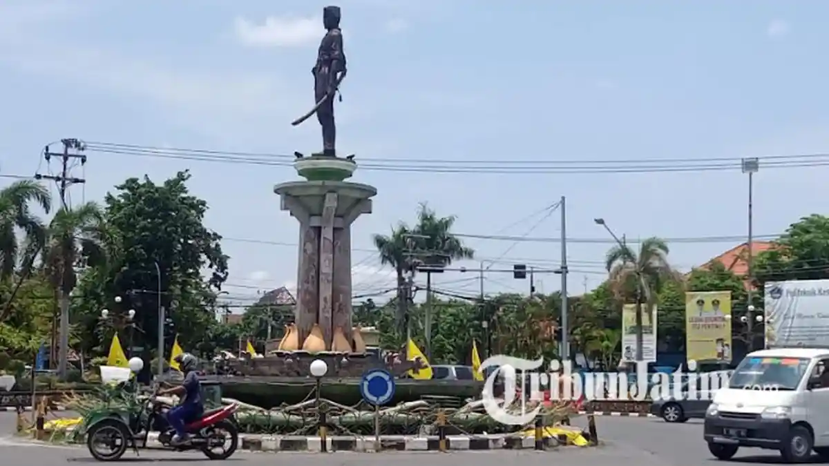 DPD Golkar Tuban Buka Suara soal Dituding Pemasangan Bendera Langgar Perda, Sebut Sudah Berizin