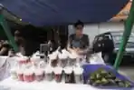 Pandemi Covid-19 Menurunkan Minat Penjual dan Pembeli Takjil Pasar Benhil