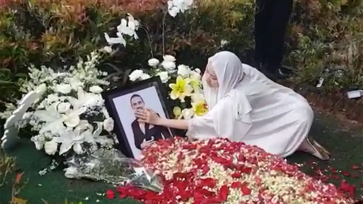 Sederet Artis Menangis Dengar Lagu BCL '12 Tahun Terindah' untuk Ashraf Sinclair, Titi DJ: Wow Unge