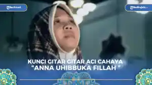 Kunci-gitar-dan-lirik-lagu-Ana-Uhibbuka-Fillah-dinyanyikan-oleh-Aci-Cahaya.jpg