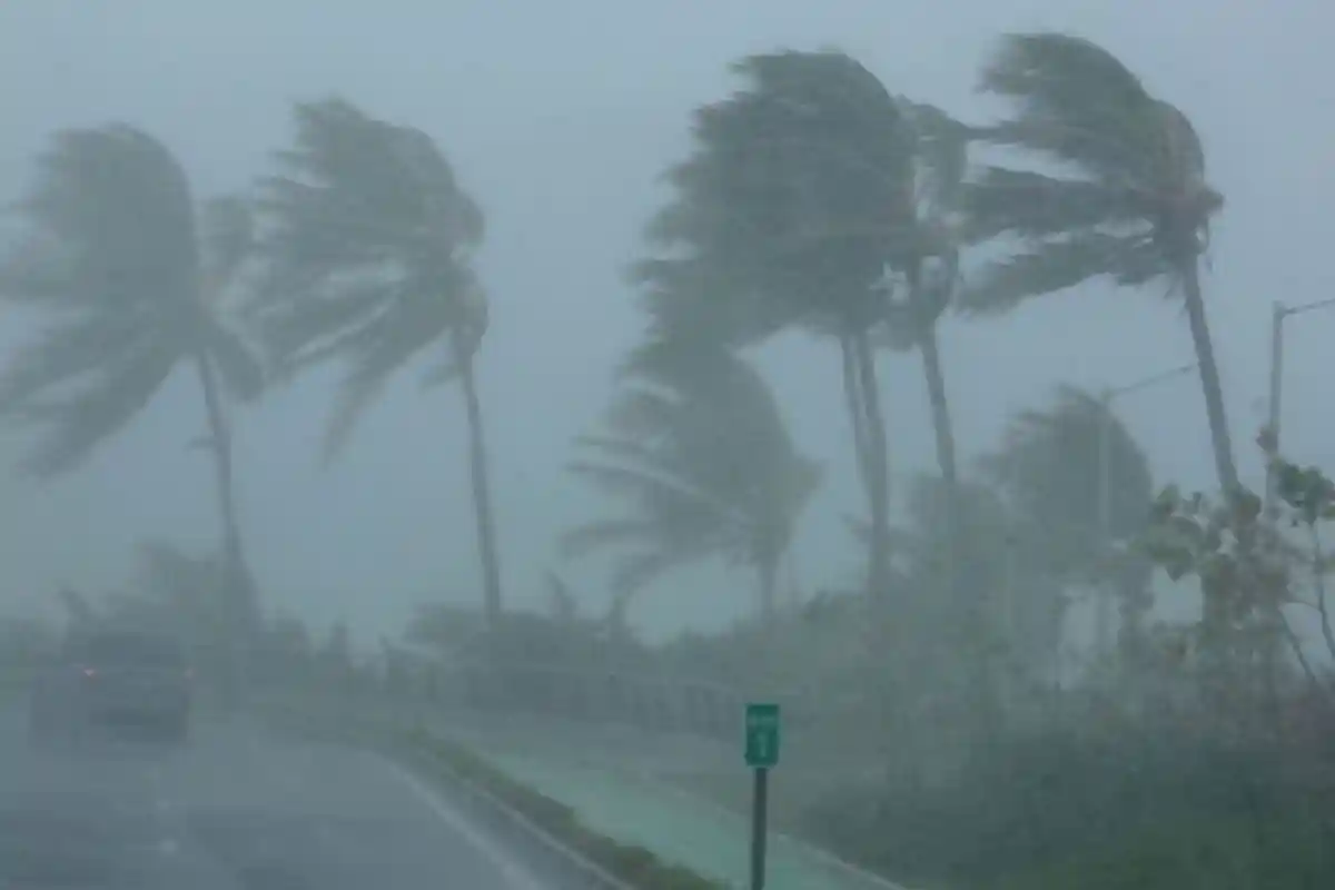 Peringatan Dini Minggu 1 Mei 2022, BMKG: Sebanyak 25 Wilayah Waspada Alami Hujan Lebat dan Angin