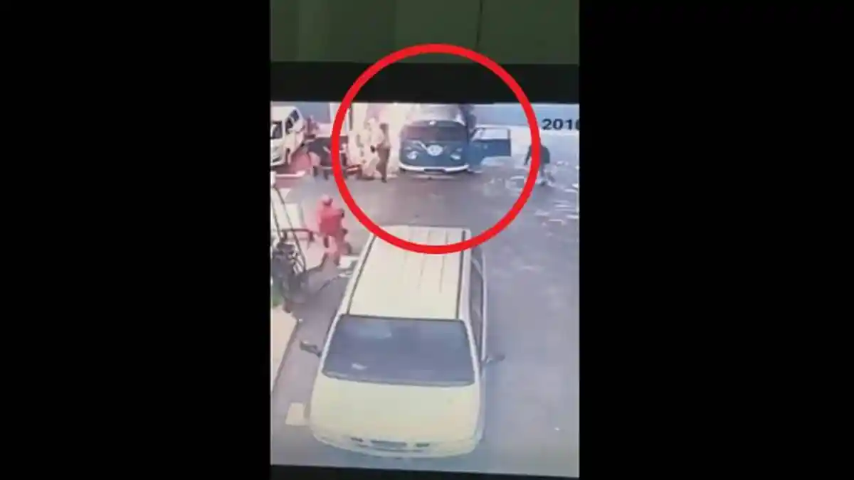 Video Ini Viral, Kebakaran di Pom Bensin saat Pengemudi Bermain Ponsel