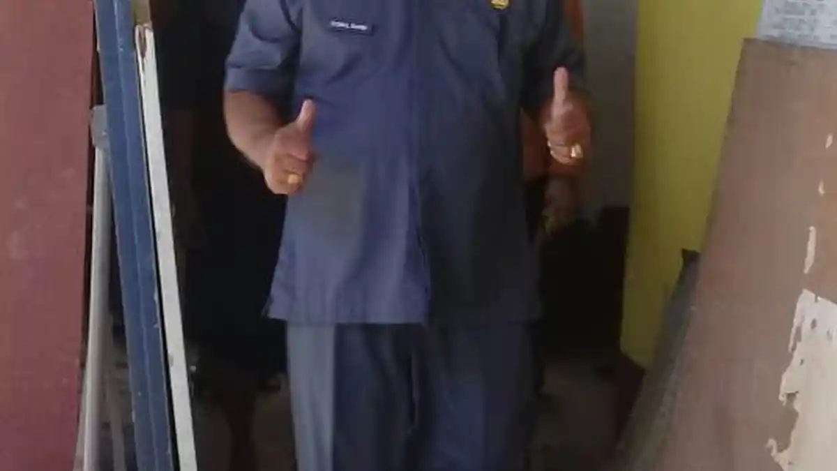 Kadis Pendidikan Kota Kupang Monitoring Pembangunan Swakelola Pekerjaan Fisik, Dumul Puji Panitia