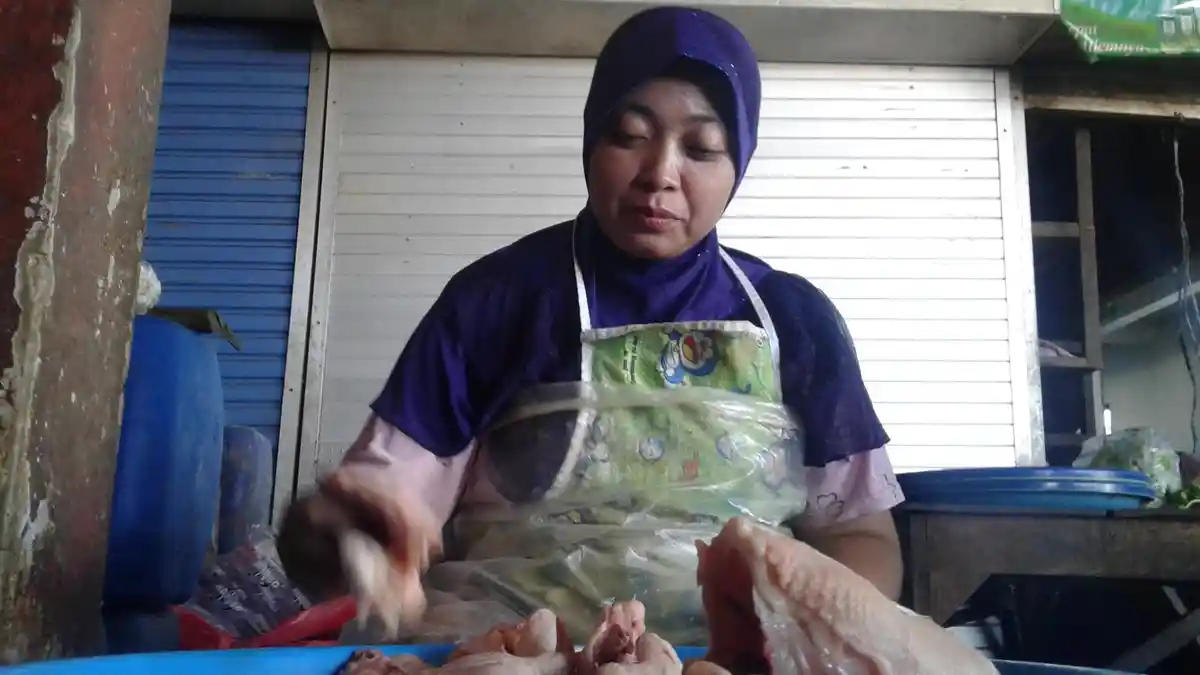 Lebaran Harga Daging Ayam di Kudus Tembus Rp 40 Ribu