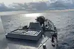 Sebelum Bertolak Ke Tanah Air, TNI AL Uji Meriam 127 mm di KRI Prabu Siliwangi-321