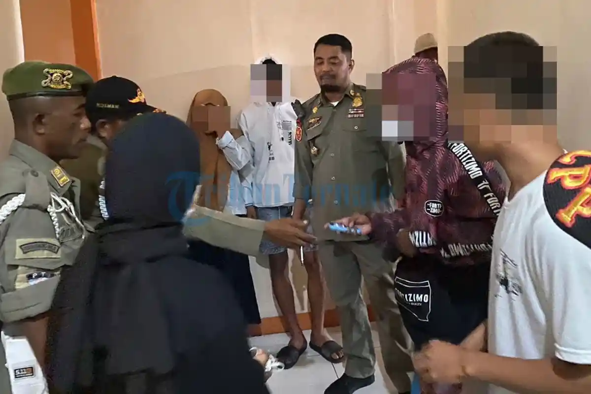 Satpol-PP Amankan Belasan Remaja dari Kamar Hotel di Ternate