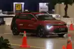 Test Drive Kendaraan Listrik di GIIAS 2022