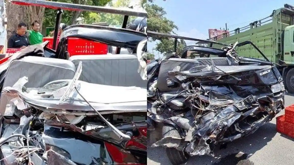 Kecelakaan Maut, 1 Orang Tewas, Mobil Pikap Tabrak Truk Lalu Terguling