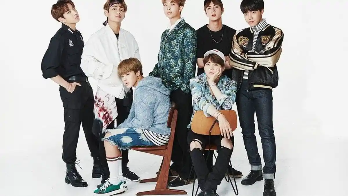Duh, Member BTS Bocorkan Wanita Ideal Mereka. Kamu Termasuk Nggak? Yuk Simak!
