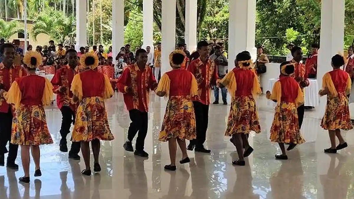 Pelajar di Nabire Lestarikan Budaya Papua Lewat Lomba Yospan