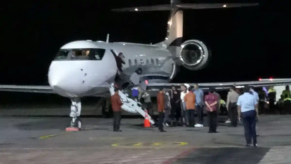 Sebelum Tinggalkan Bali, Ini yang Dilakukan pada Pesawat Obama