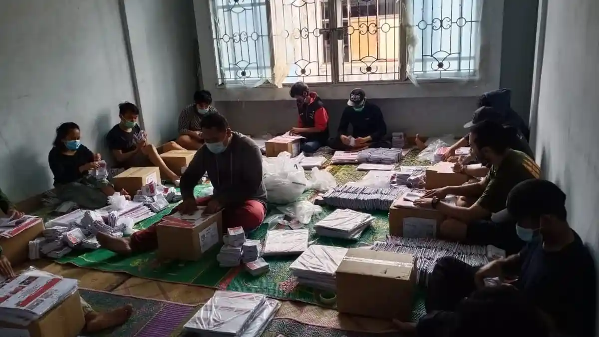 BREAKING NEWS: 144 Surat Suara Pilkada Karo Rusak, KPUD Pastikan Kebutuhan Surat Suara Mencukupi