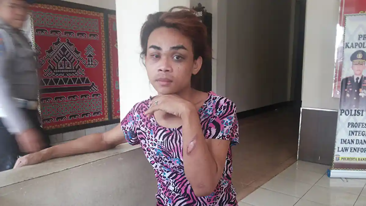 Waria Diculik Kawanan Bersenjata Api Lantaran Utang Rp 15 Ribu