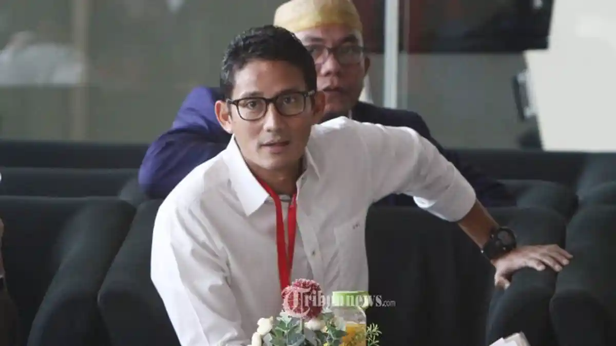 Duuh. . . Warga Bilang Cakep Saat Sandiaga Berpantun Usai Beri Sambutan