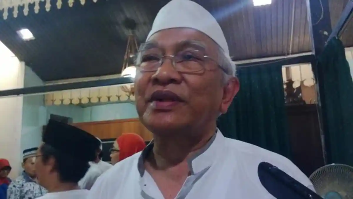 Istri Gus Mus Meninggal, Pelayat Berdatangan