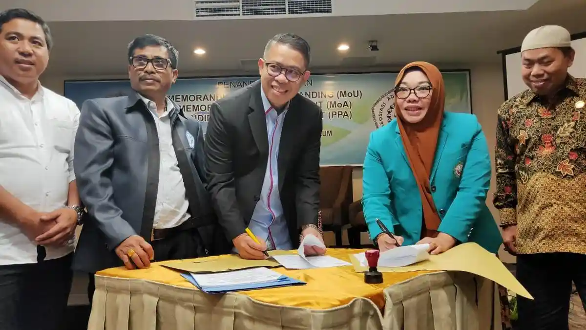 Rektor UIT Sapa Muhammad Ismak: Bapak Wali Kota Makassar