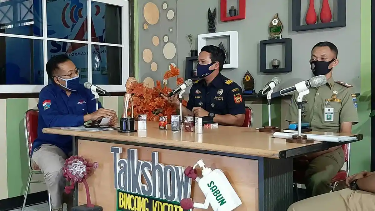 Bea Cukai Edukasi Warga Tegal Beli Rokok Ilegal Bisa Dipidana